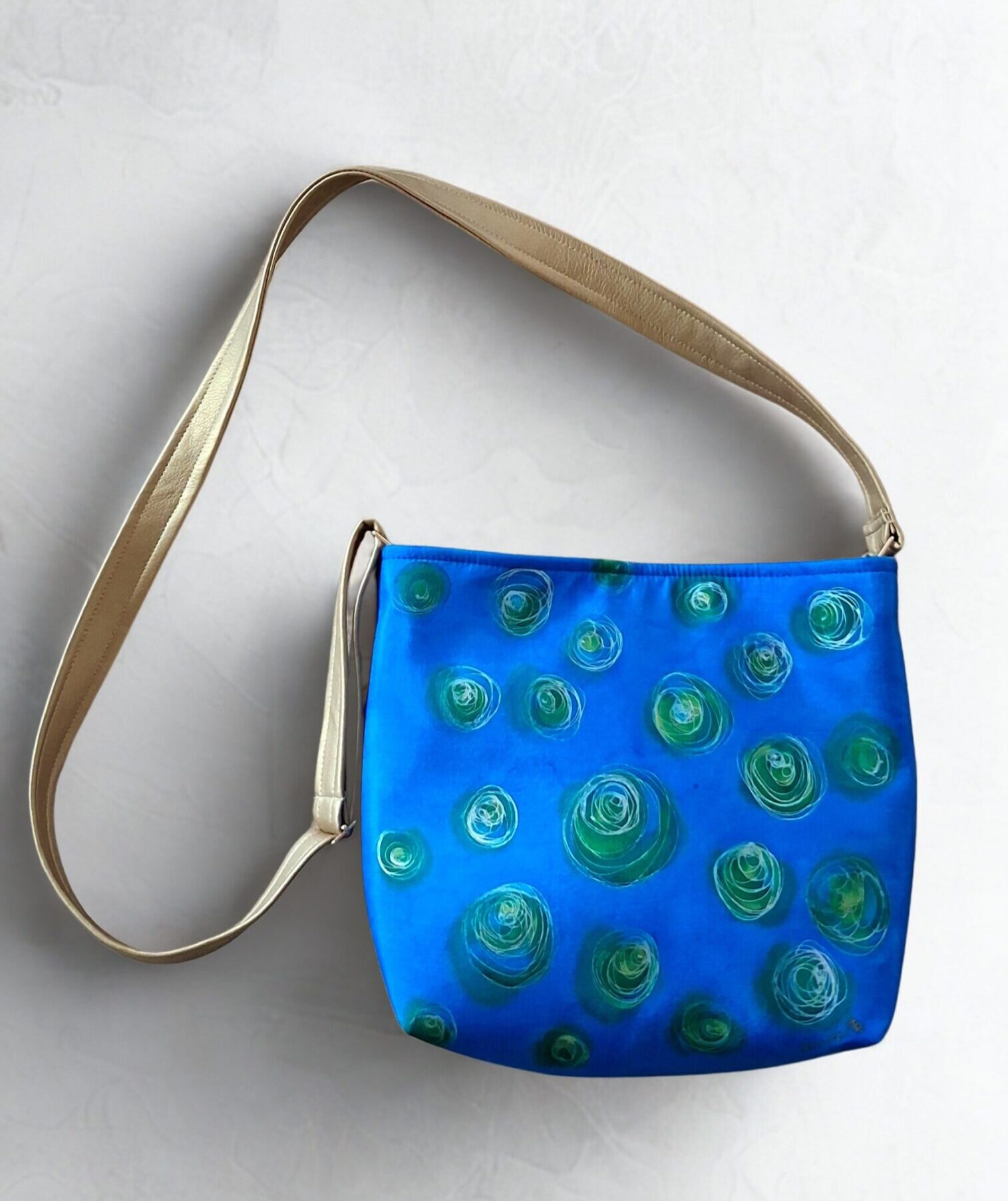 BLUE & GREEN
